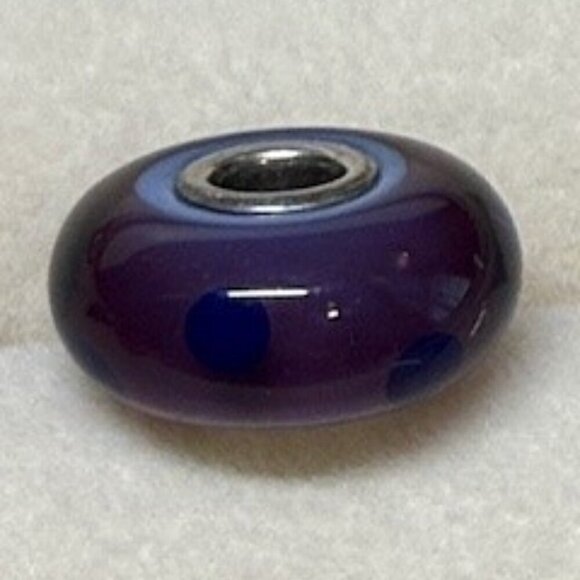 Trollbeads Authentic Glass Trollbeads - Picture 2 of 2
